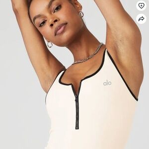 Alo Yoga Supernova Bodysuit White / Black — Medium